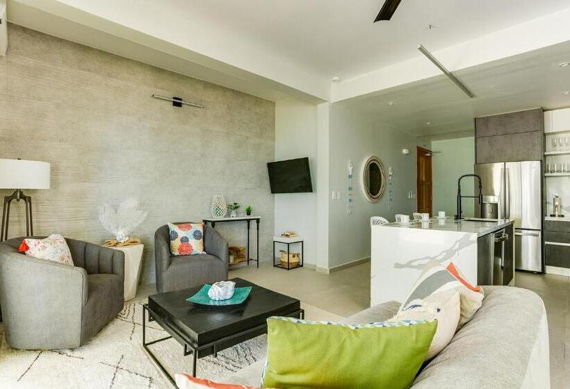 דירת 3 חדרים נוף לים, The Villas At Cocoplum
