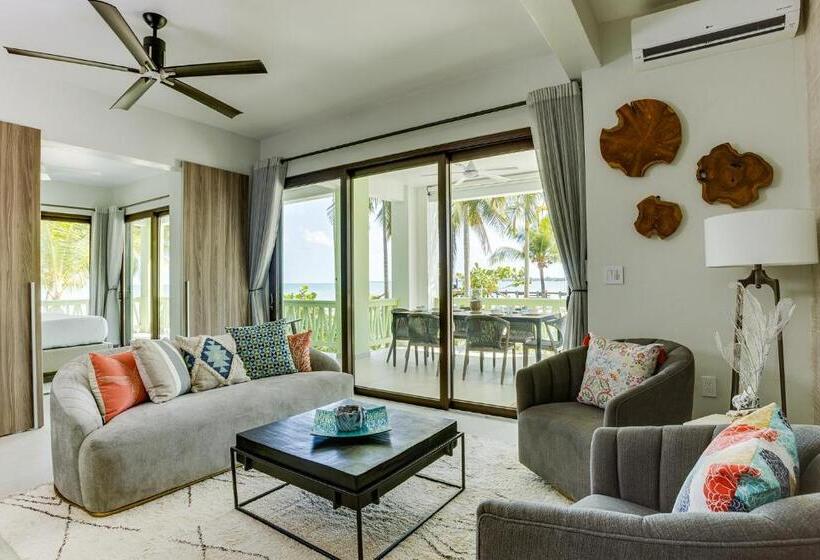 Апартаменты 3 Спальни Вид на Море, The Villas At Cocoplum