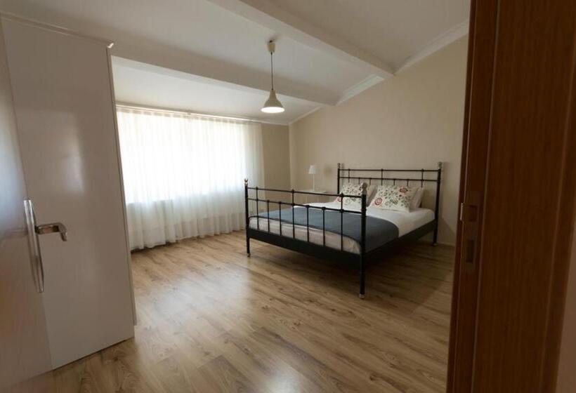 带1个卧室的带海景的公寓, Büyükada Apart Hotel   Karadağ Apart