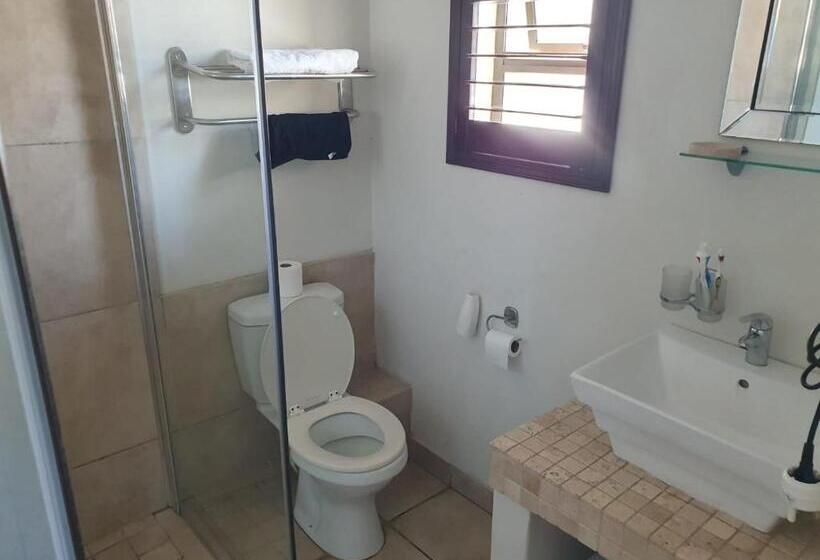 Quarto Estandar com Sacada, Onse Khaya Lodging And Conferencing