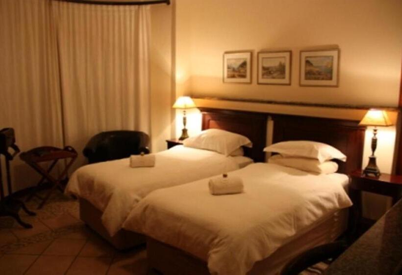 Номер Deluxe, Croc River Lodge
