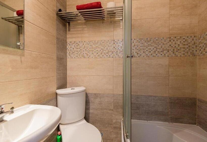 آپارتمان 2 خوابه, Viski Vila