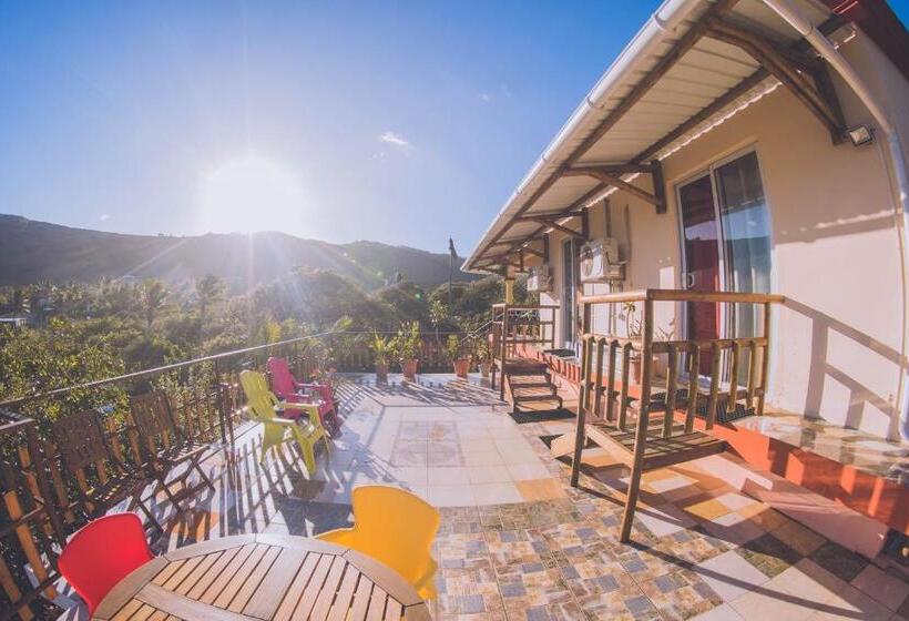 اتاق لوکس با تخت بزرگ, Villa La Romance Kreol