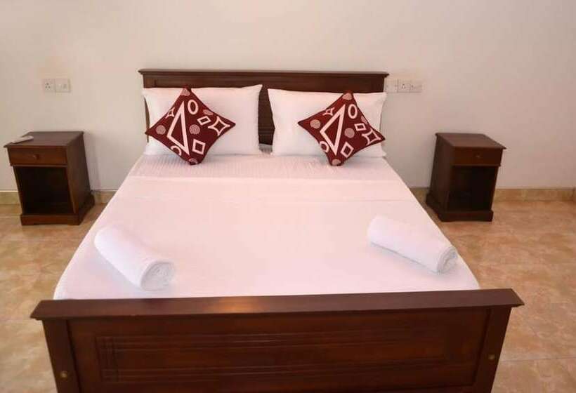 Номер Стандарт Трехместный, Villa 7 Negombo