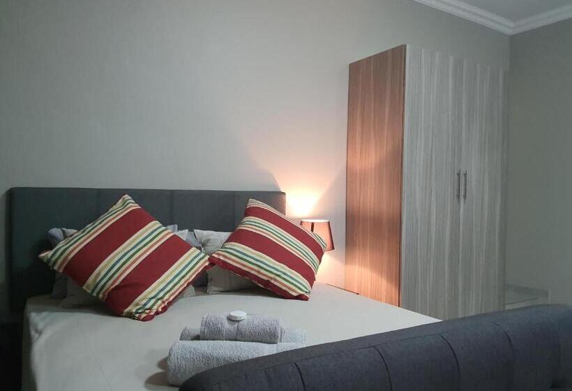 Номер Deluxe, Housemartin Guest House