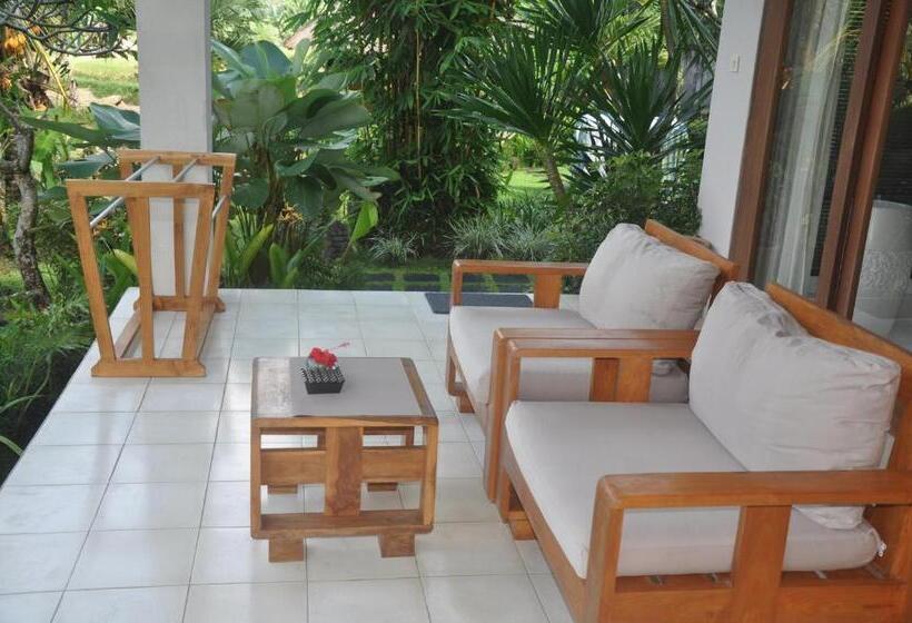 Номер Deluxe, Villa Shantiasa Bali