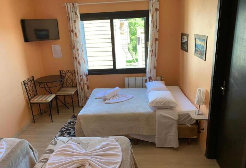 Четырехместный Номер Стандарт, Pousada Folhas De Outono