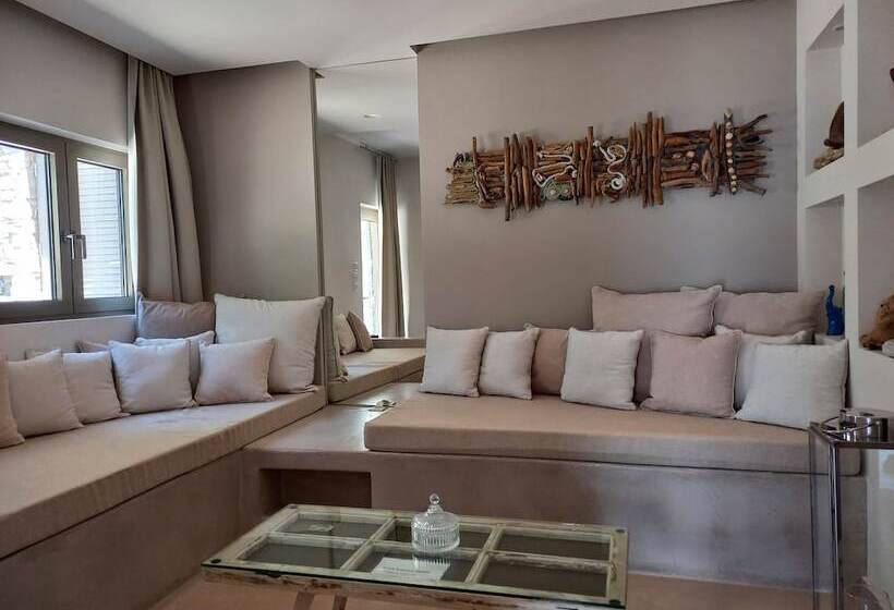 家庭套房, Core Luxury Suites