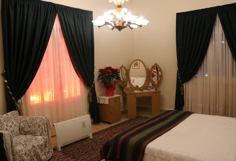 اتاق رویال, Auberge Braidy