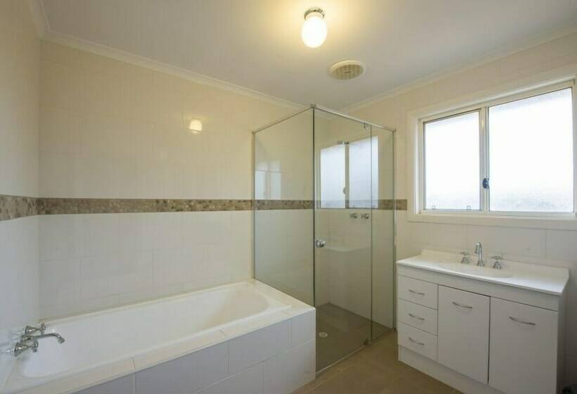 Дом 4 Спальни, Flinders Bush Retreats
