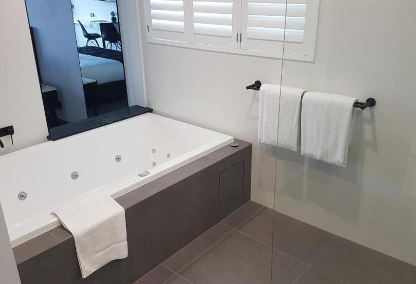 Люкс Deluxe Вид на Море, Ocean Grove Chalet