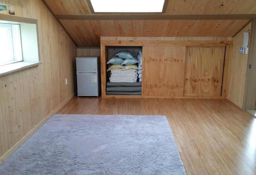 Номер Deluxe, Bangdigareum B&b
