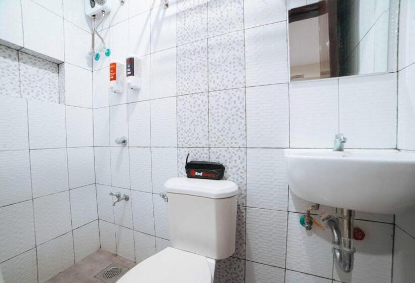 Номер Стандарт, Reddoorz At Traveler S Inn Bajada Davao