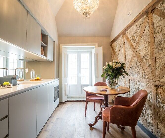 Quarto superior, Dare Lisbon House