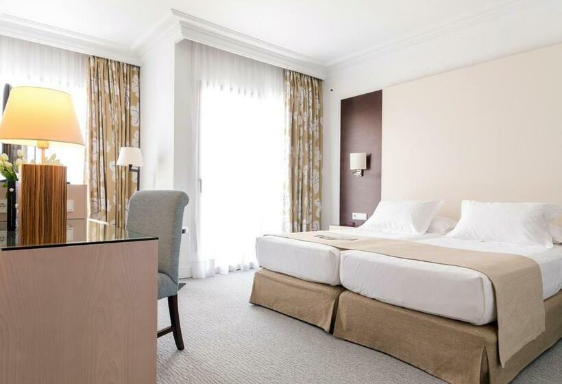 Номер Deluxe Вид на Море Боковой, Gpro Valparaiso Palace & Spa
