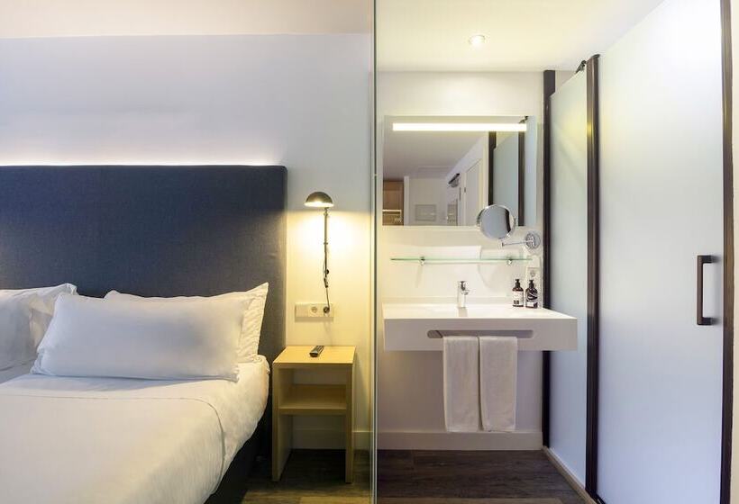 Quarto Premium, Innside by Meliá Palma Center