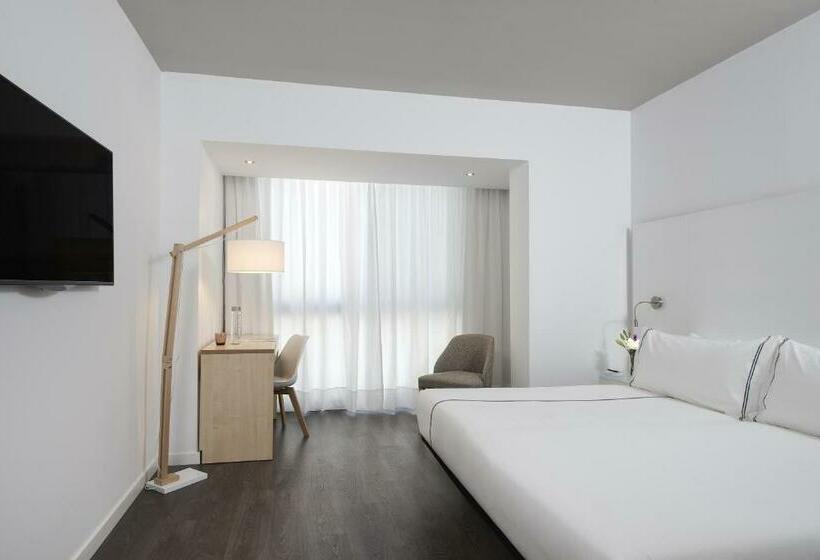 Номер Премиум, Innside by Meliá Palma Center