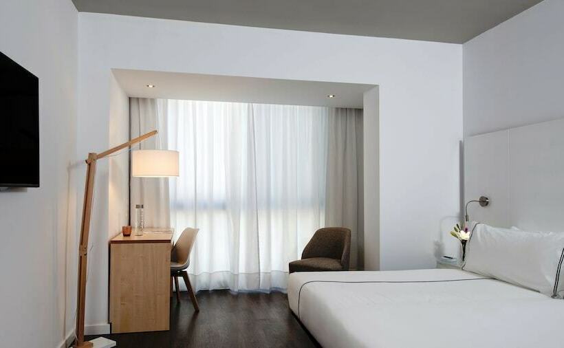 Quarto Estandar, Innside by Meliá Palma Center
