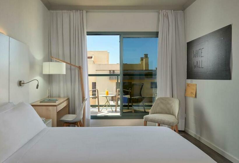 Quarto Estandar com Sacada, Innside by Meliá Palma Center