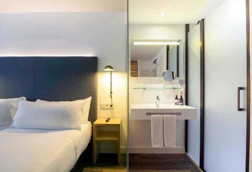Quarto Superior, Innside by Meliá Palma Center