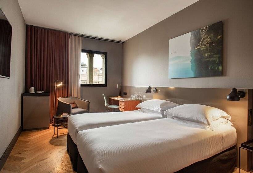 Chambre Standard, Alexandra Barcelona Hotel, Curio Collection By Hilton
