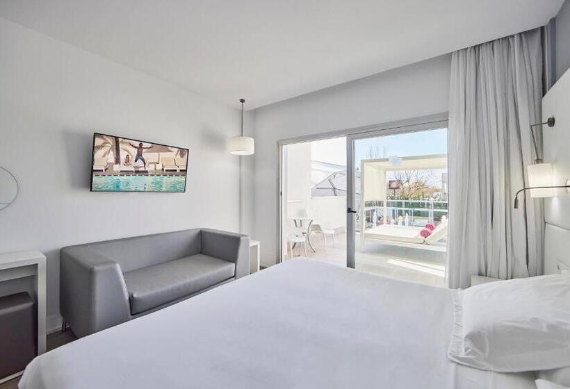 Номер Deluxe Вид на Бассейн, Astoria Playa Adults Only 4 Sup