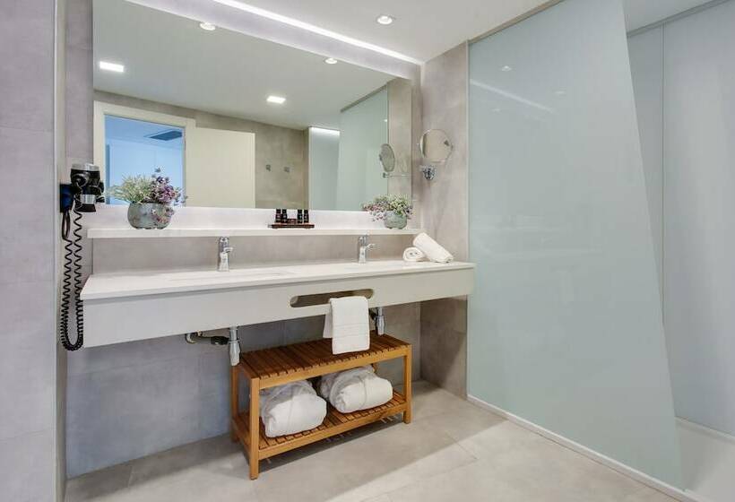 Junior Suite Vista Mar Lateral, Calipolis