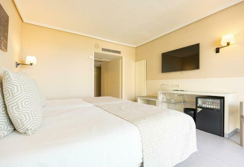 Habitació Estàndard Vista Mar Lateral, Calipolis