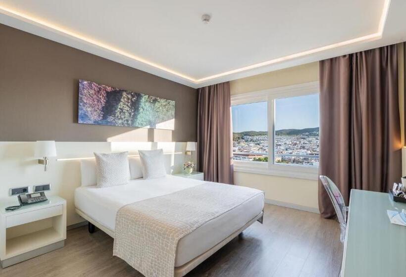 Номер Executive, Calipolis