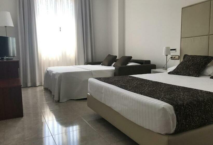家庭间, Checkin Valencia Ciscar