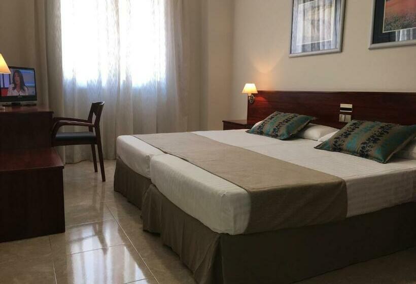 Номер Стандарт, Checkin Valencia Ciscar