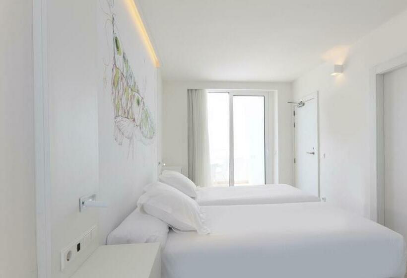 标准间侧面带海景, Iberostar Waves Bahía de Palma - Adults Only