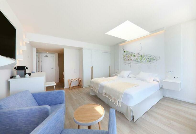 小型套房带海景, Iberostar Waves Bahía de Palma - Adults Only