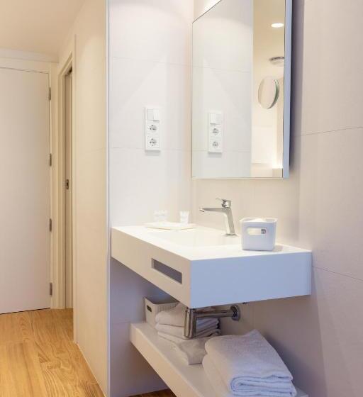 Номер Стандарт Трехместный, Montemar Maritim