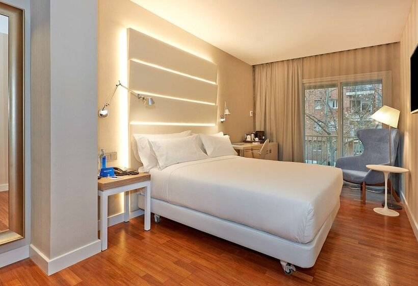 Family Connecting Room, NH Barcelona Les Corts