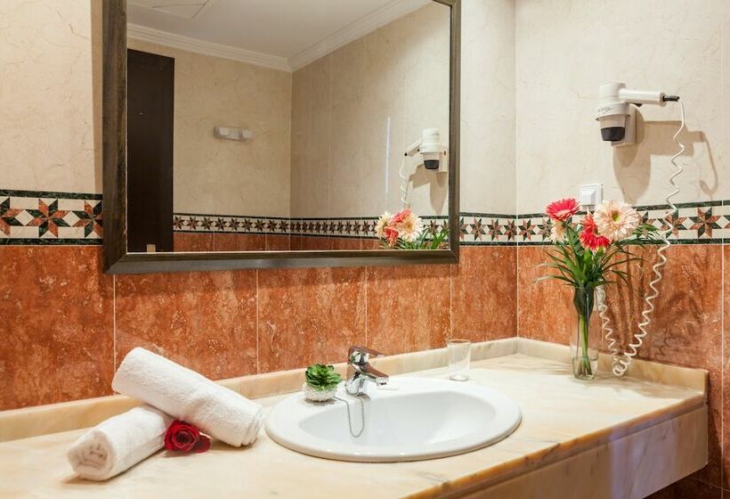 Номер Стандарт, Smy Vistamar Portocolom