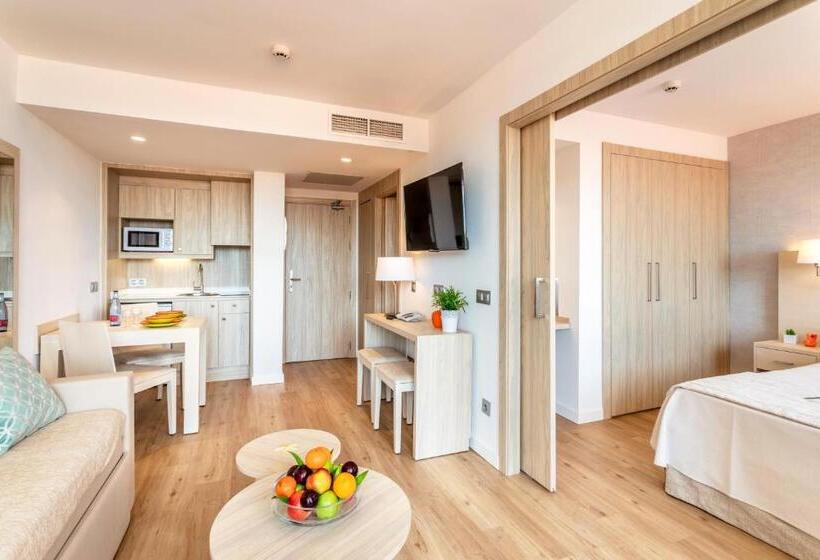 1 Bedroom Apartment Lake View, Viva Eden Lago