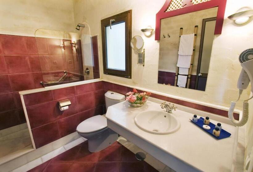 בקתה סופריור, Beach Hotel Dos Mares