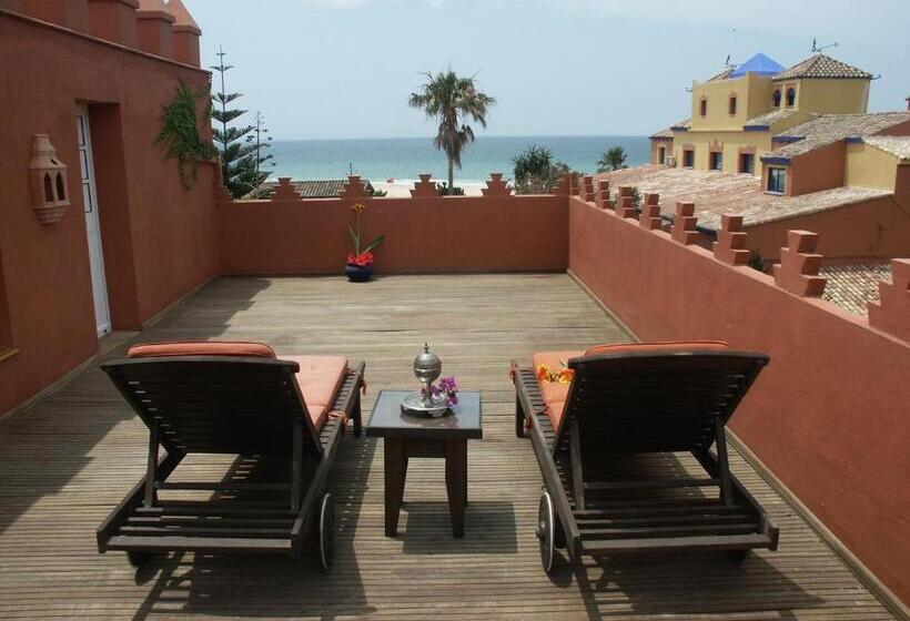 סוויטת ג'וניור עם טרסה, Beach Hotel Dos Mares
