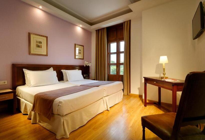 اتاق استاندارد, Exe Triunfo Granada