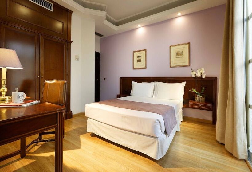 اتاق استاندارد یک نفره, Exe Triunfo Granada