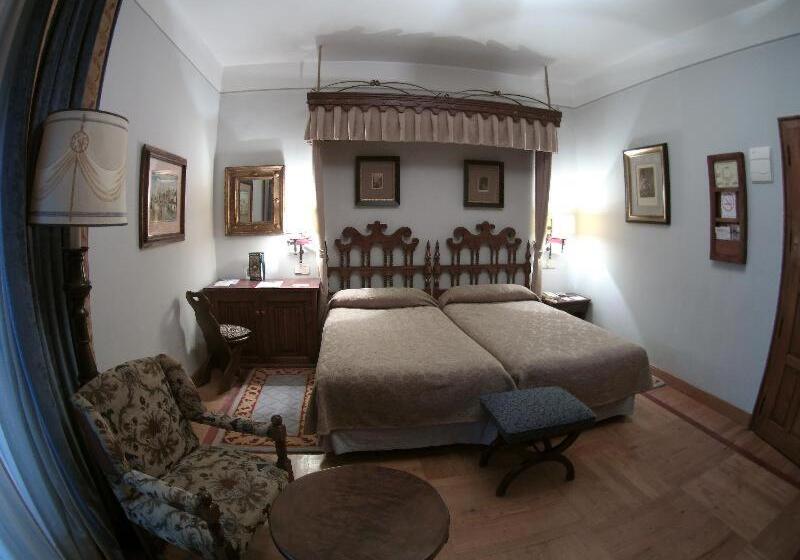 스탠다드 룸, Parador De Santiago   Hostal Reis Catolicos