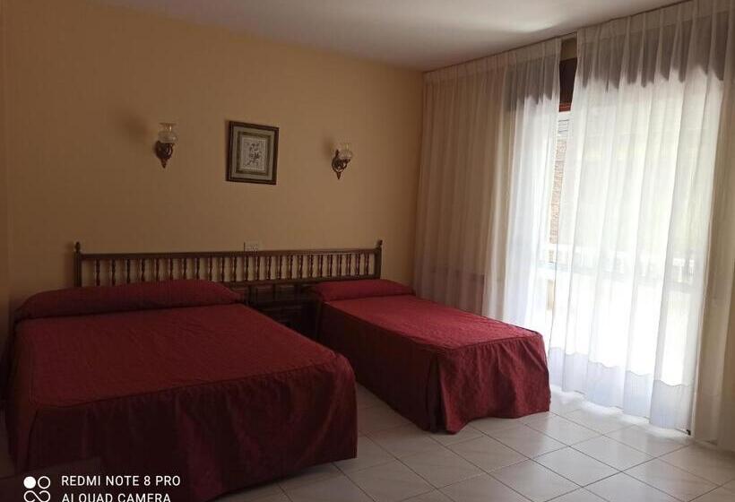 Quarto Triplo Estandar, Agarimo Playa Areas