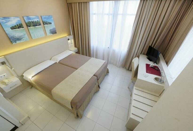 Quarto Estandar Individual, Bull Eugenia Victoria & Spa