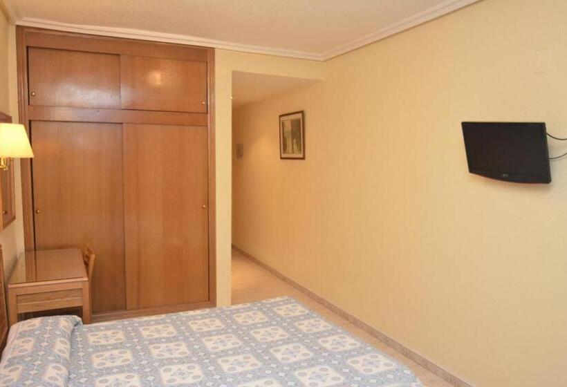 اتاق استاندارد یک نفره, Casa Emilio