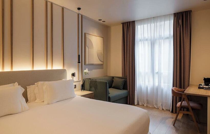 اتاق سوپریور, H10 Puerta de Alcalá