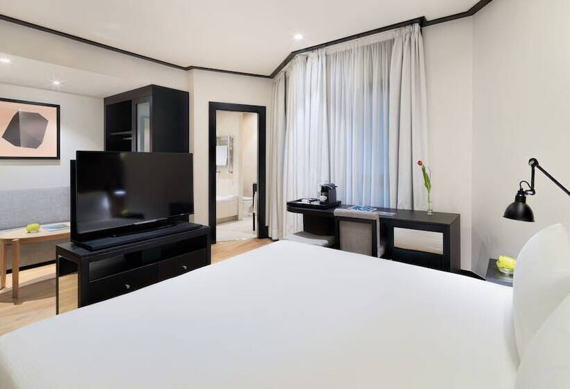 Четырехместный Номер Deluxe, H10 Puerta de Alcalá