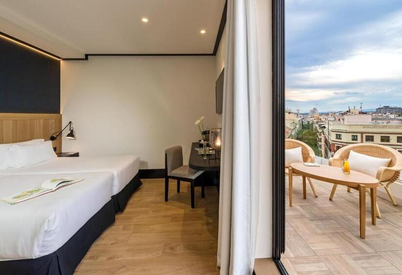 Номер Deluxe с Террасой, H10 Puerta de Alcalá