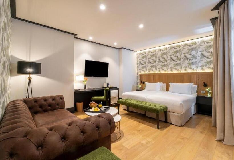اتاق لوکس با تراس, H10 Puerta de Alcalá