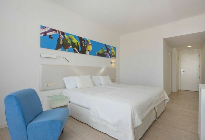 Семейный Номер, Iberostar Waves Bouganville Playa